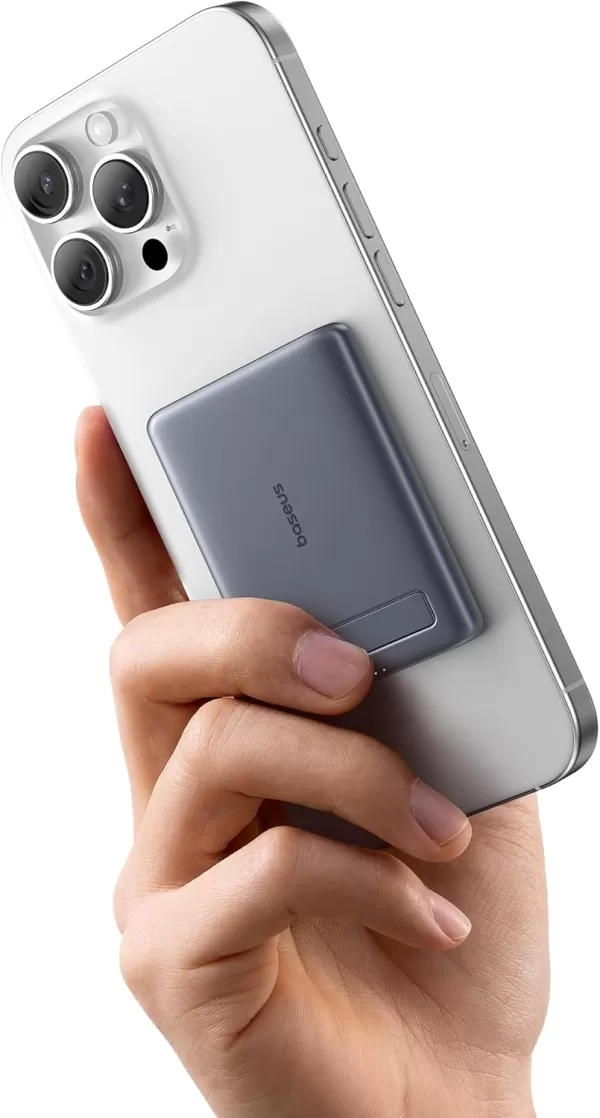 Magnetic power bank