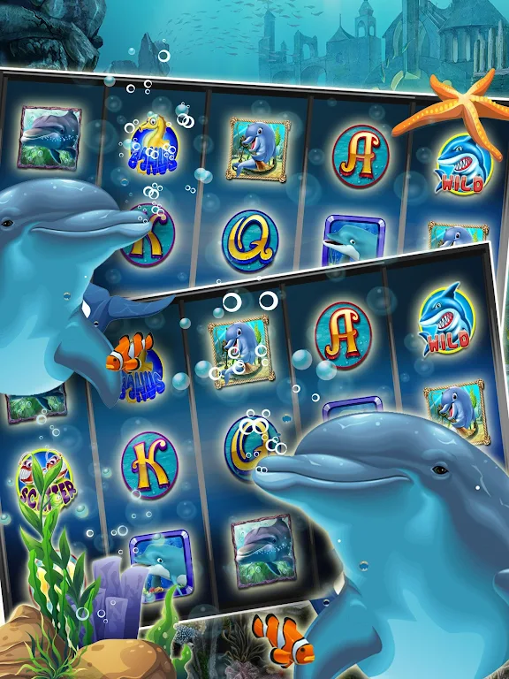 Lucky Dolphin Slots: Free Casino Slot Machines screenshot 0