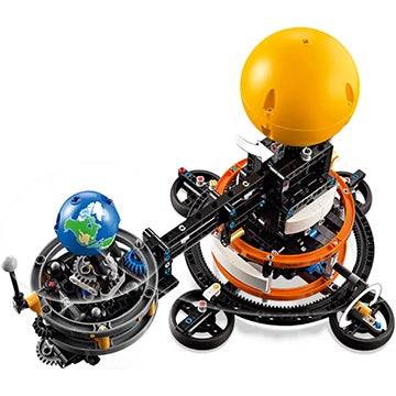 Yörüngedeki Interactive Lego Technic Planet Dünya ve Ay'da% 20'den tasarruf edin